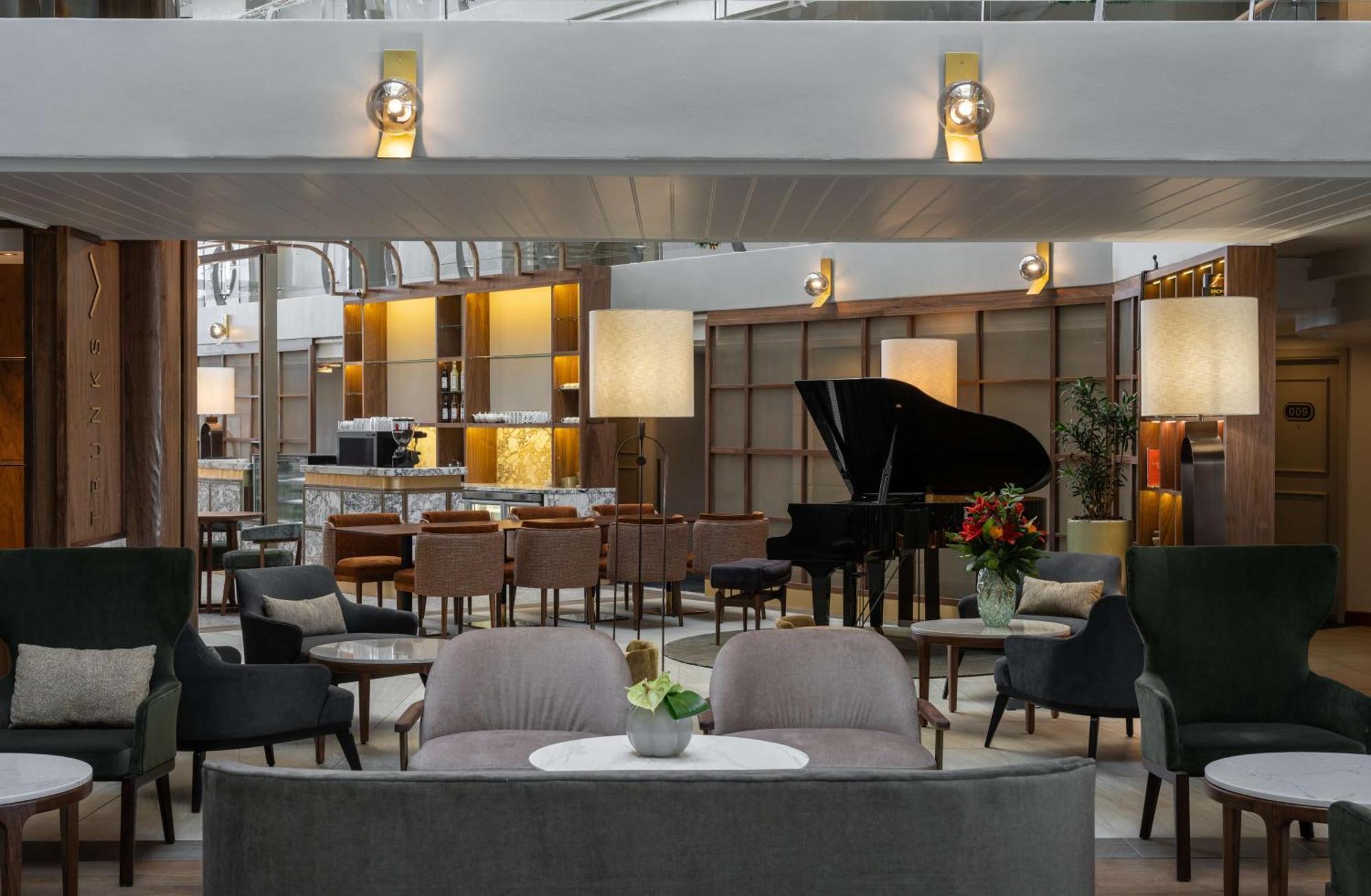فندق راديسون بلو ووترفرونت، كيب تاون المظهر الخارجي الصورة The lobby of the hotel